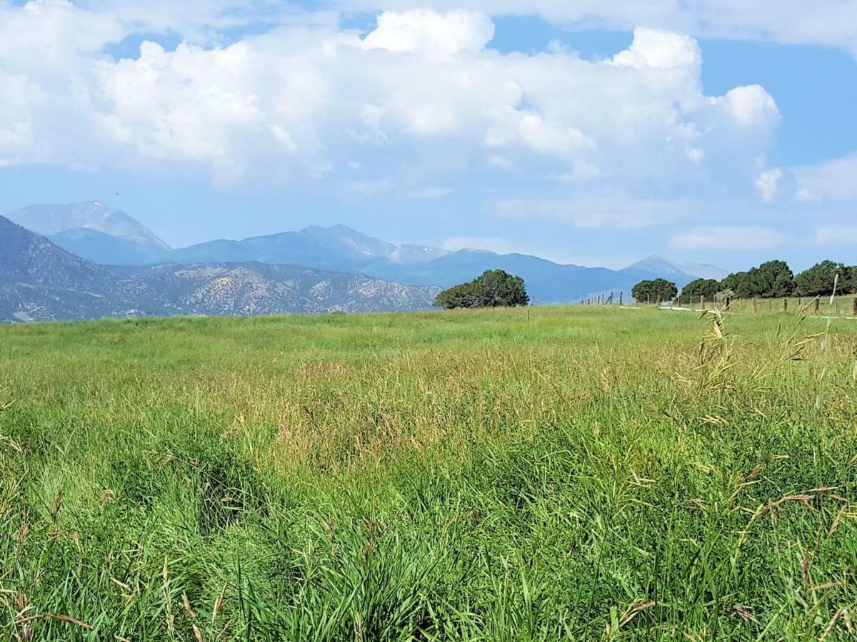 Private Retreat On Working Horse And Cattle Ranch Villa ซาลิดา ภายนอก รูปภาพ